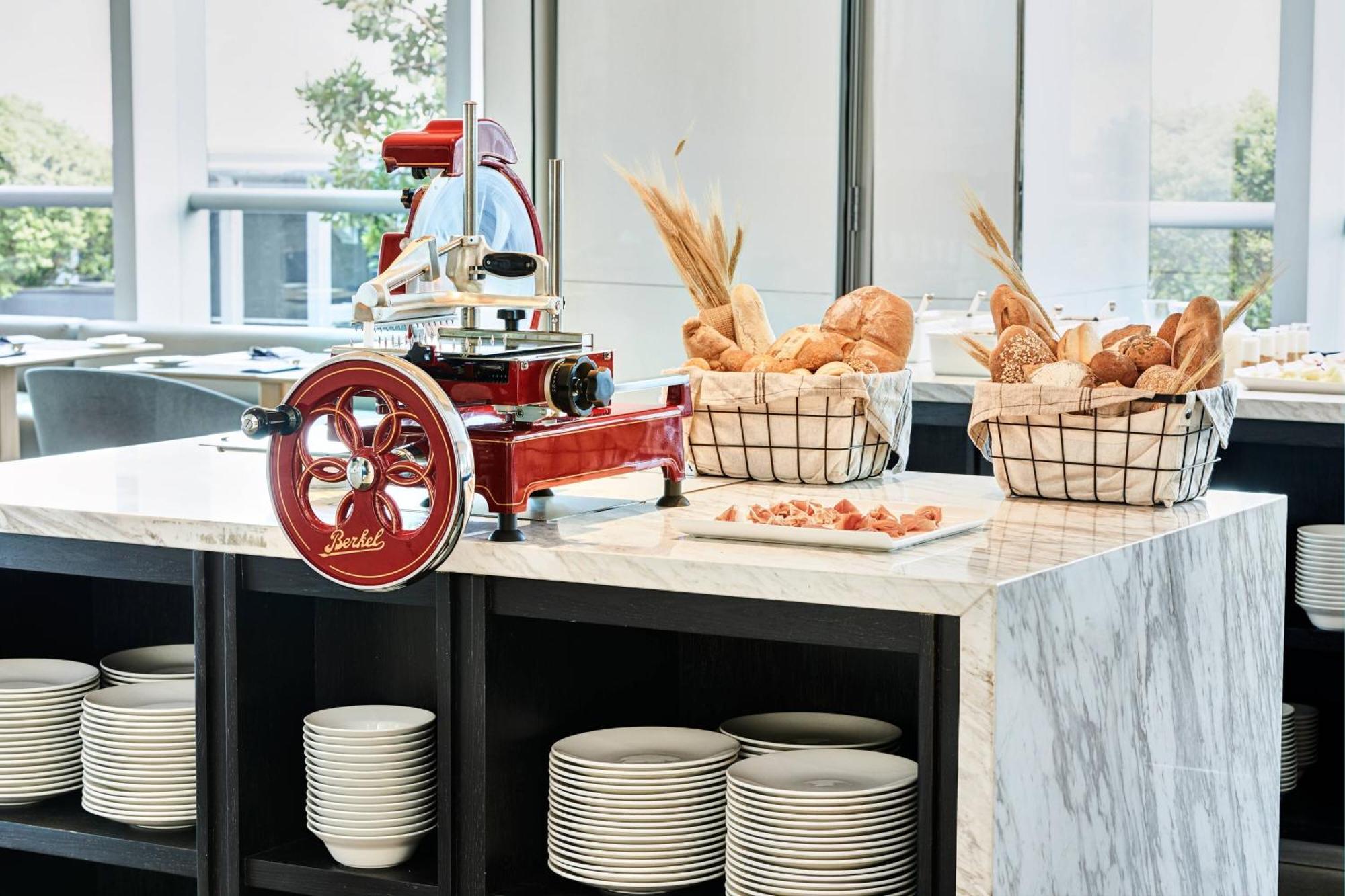 Ac Hotel By Marriott Santiago Cenco Costanera Zewnętrze zdjęcie